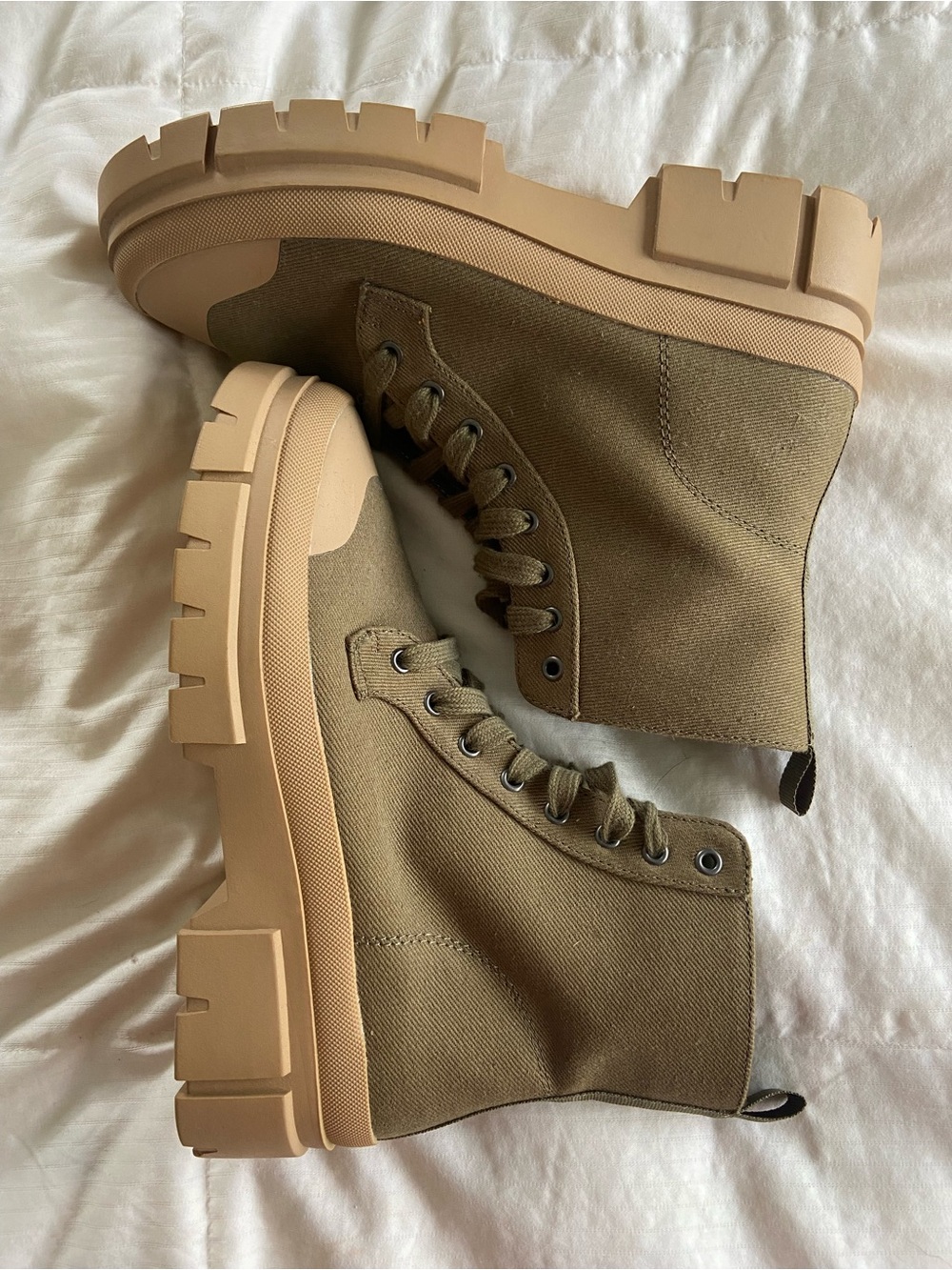 Chunky Lug Sole Combat Boots - Olive and Tan - Picture 1 of 6